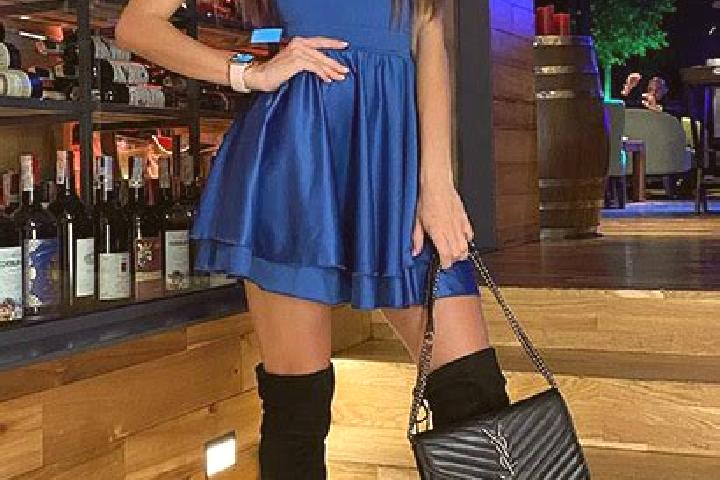 7 escort profiles in Cremenciug, Moldova. Browse companions, services, rates and book online. Incall and outcall available.