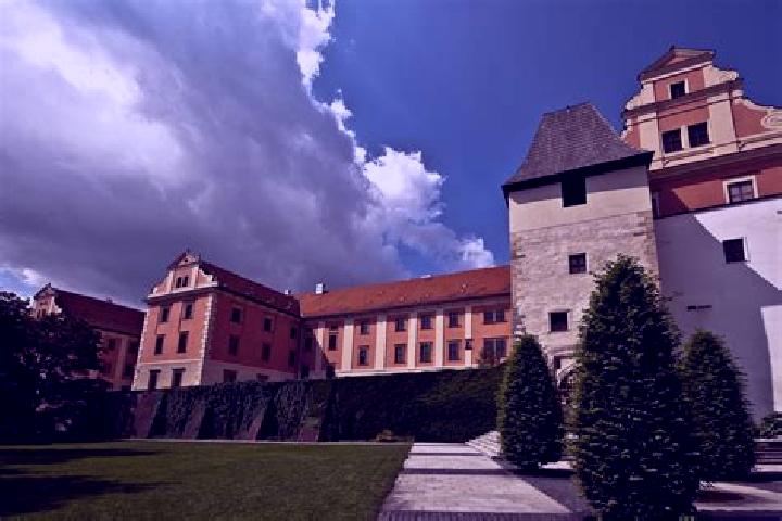 7 escort profiles in Dolni Ujezd, Czech Republic. Browse companions, services, rates and book online. Incall and outcall available.