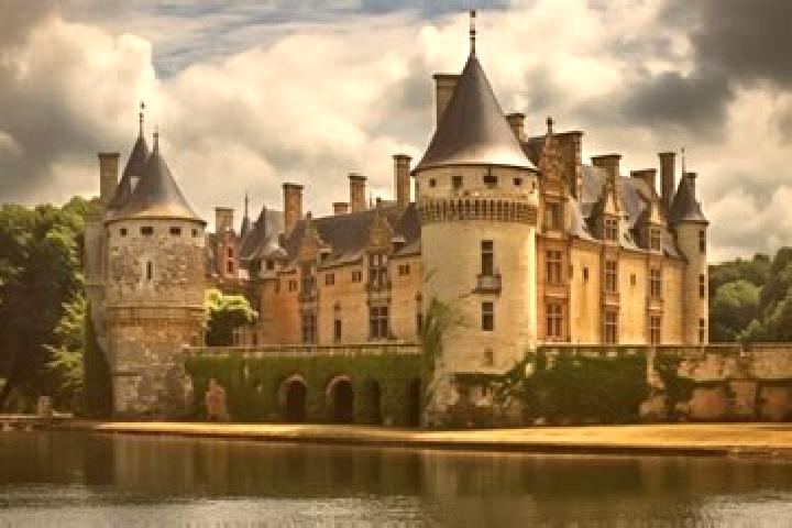 7 escort profiles in Feuchy, France. Browse companions, services, rates and book online. Incall and outcall available.