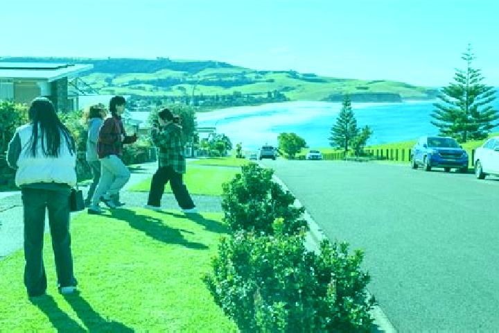 7 escort profiles in Gerringong, Australia. Browse companions, services, rates and book online. Incall and outcall available.
