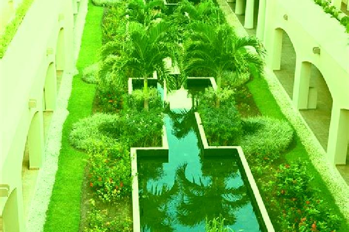 7 escort profiles in Hacienda los Encinos, Mexico. Browse companions, services, rates and book online. Incall and outcall available.