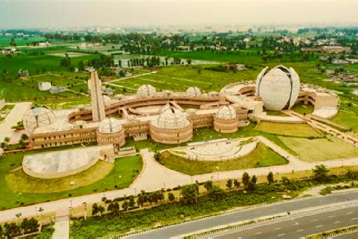 7 escort profiles in Kartarpur, India. Browse companions, services, rates and book online. Incall and outcall available.