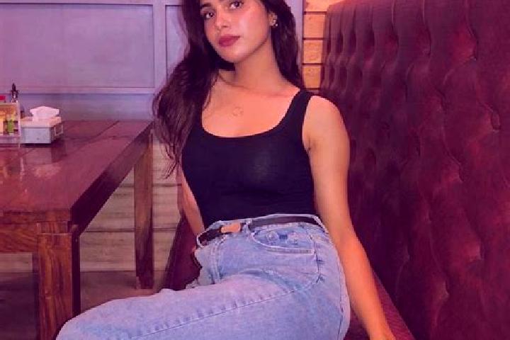 7 escort profiles in Kizhakkumbagam, India. Browse companions, services, rates and book online. Incall and outcall available.