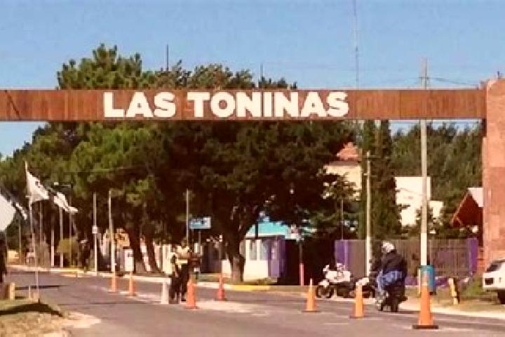7 escort profiles in Las Toninas, Argentina. Browse companions, services, rates and book online. Incall and outcall available.