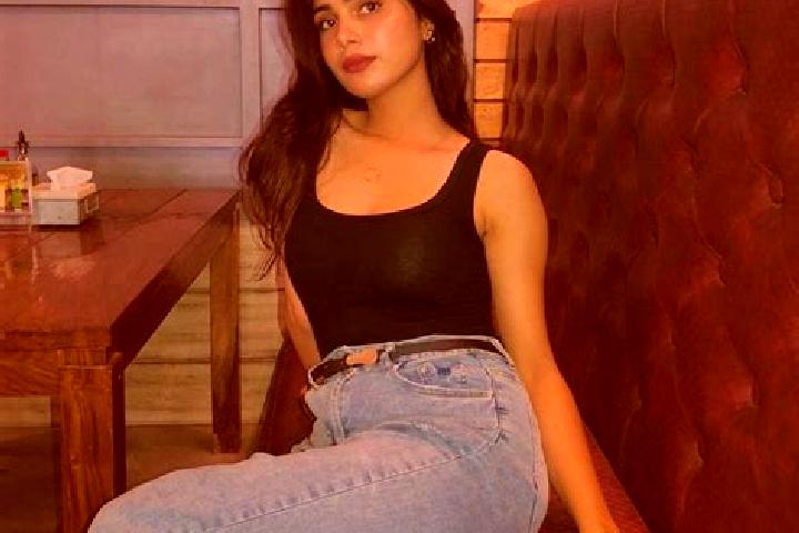 7 escort profiles in Mallankinar, India. Browse companions, services, rates and book online. Incall and outcall available.
