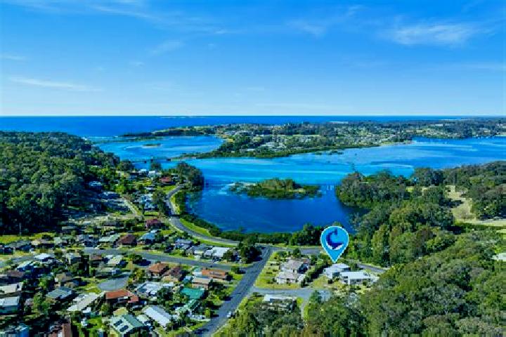 7 escort profiles in North Narooma, Australia. Browse companions, services, rates and book online. Incall and outcall available.