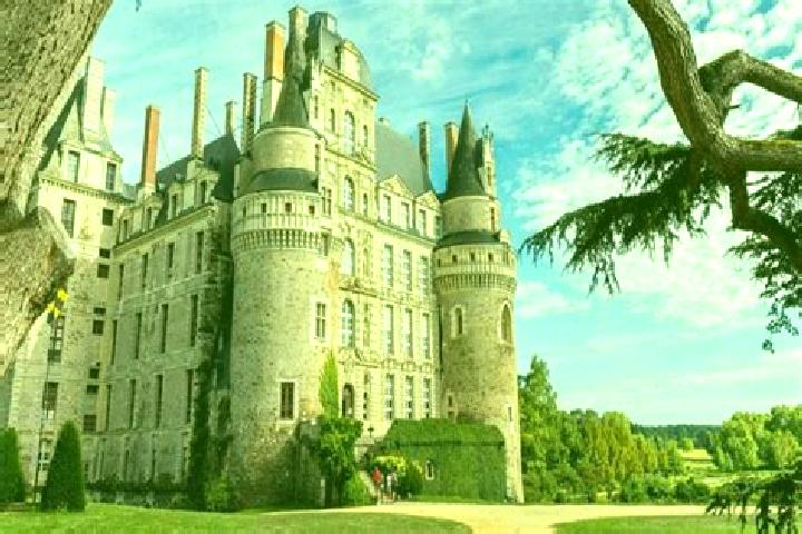 7 escort profiles in Prissac, France. Browse companions, services, rates and book online. Incall and outcall available.