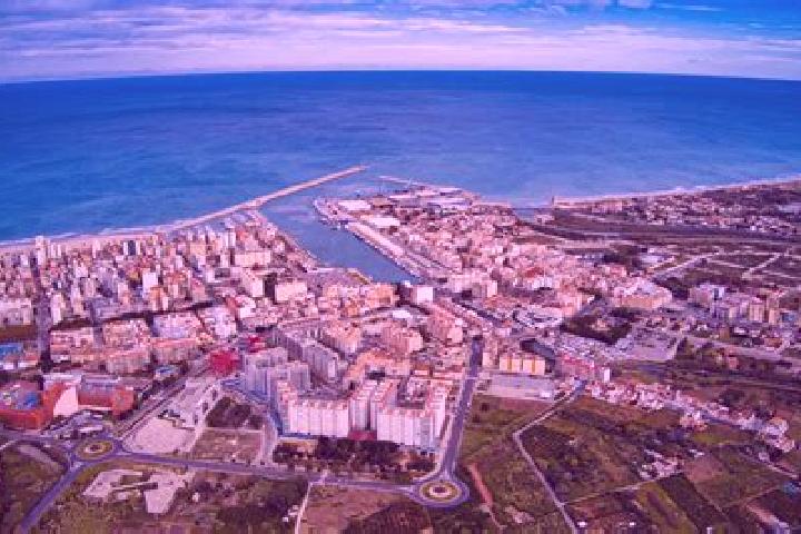 7 escort profiles in Real de Gandia, Spain. Browse companions, services, rates and book online. Incall and outcall available.