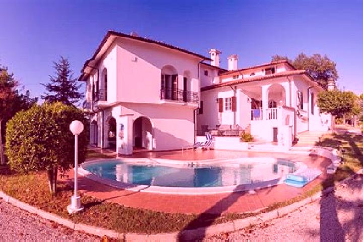7 escort profiles in Rogliano, Italy. Browse companions, services, rates and book online. Incall and outcall available.