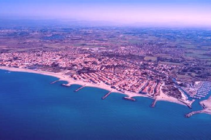 7 escort profiles in Sainte-Marie-Plage, France. Browse companions, services, rates and book online. Incall and outcall available.
