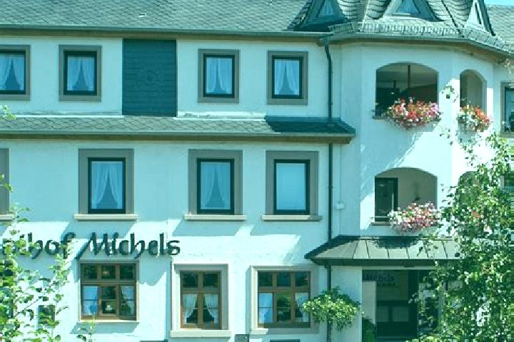 7 escort profiles in Schalkenmehren, Germany. Browse companions, services, rates and book online. Incall and outcall available.