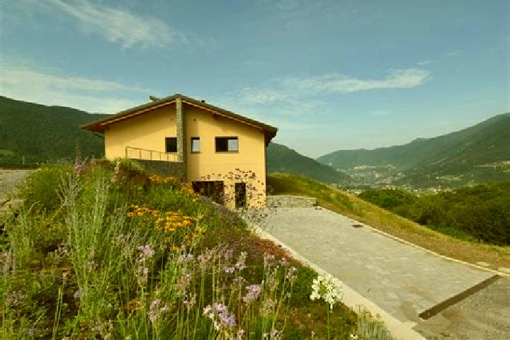 7 escort profiles in Solto Collina, Italy. Browse companions, services, rates and book online. Incall and outcall available.