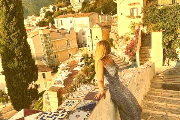 7 escort profiles in Sperlonga, Italy. Browse companions, services, rates and book online. Incall and outcall available.