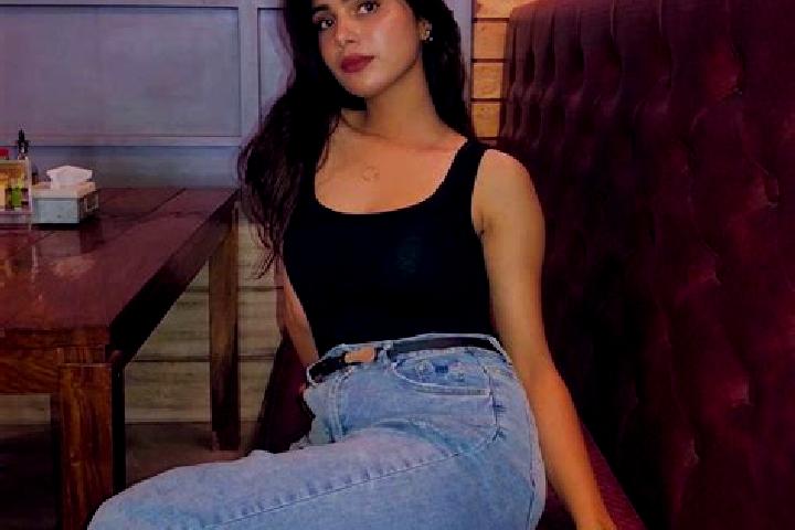 8 escort profiles in Chinnamudalippatti, India. Browse companions, services, rates and book online. Incall and outcall available.
