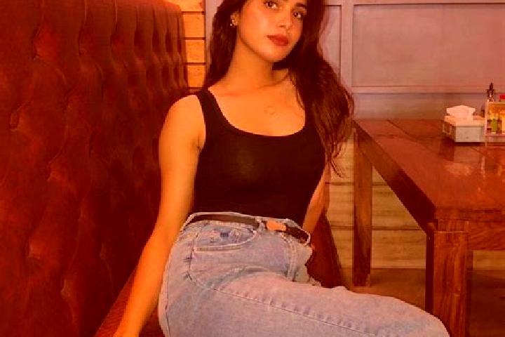 8 escort profiles in Chittilapilli, India. Browse companions, services, rates and book online. Incall and outcall available.