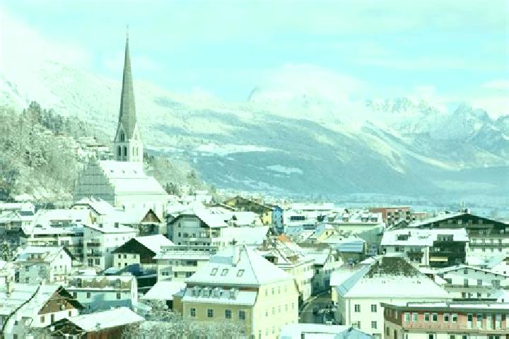 8 escort profiles in Imst, Austria. Browse companions, services, rates and book online. Incall and outcall available.