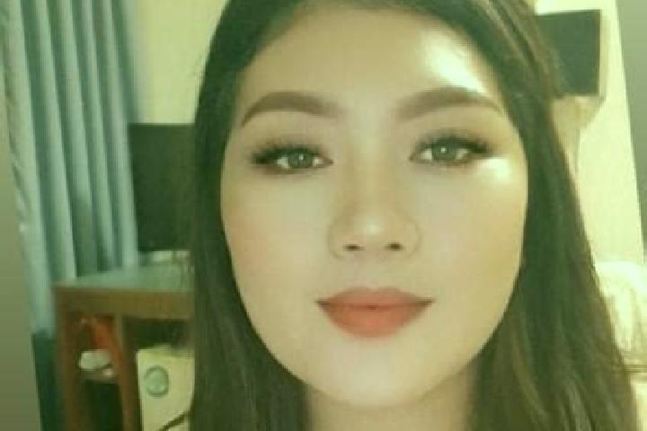 8 escort profiles in Kedungwringin, Indonesia. Browse companions, services, rates and book online. Incall and outcall available.