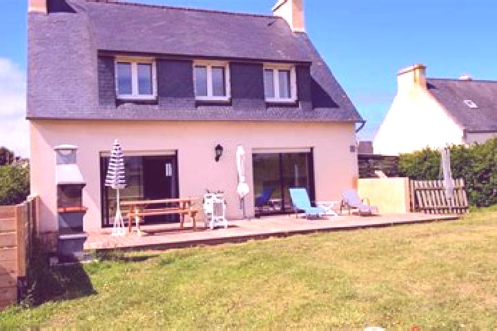 8 escort profiles in Lampaul-Plouarzel, France. Browse companions, services, rates and book online. Incall and outcall available.