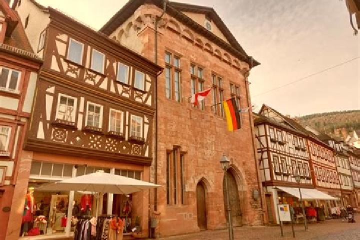 8 escort profiles in Miltenberg, Germany. Browse companions, services, rates and book online. Incall and outcall available.