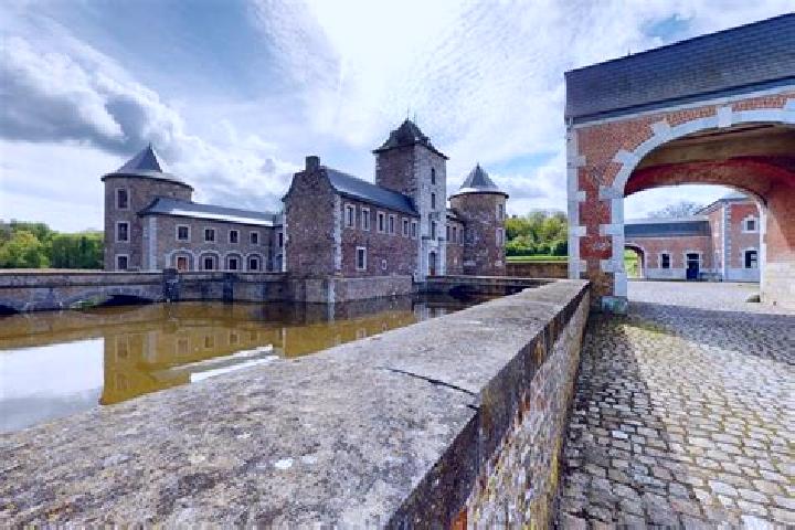 8 escort profiles in Neuville-en-Condroz, Belgium. Browse companions, services, rates and book online. Incall and outcall available.