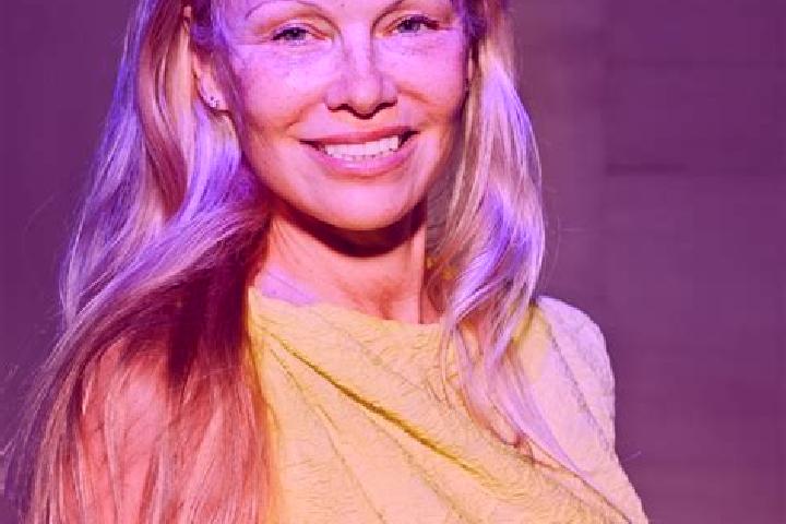 8 escort profiles in Pamel, Belgium. Browse companions, services, rates and book online. Incall and outcall available.
