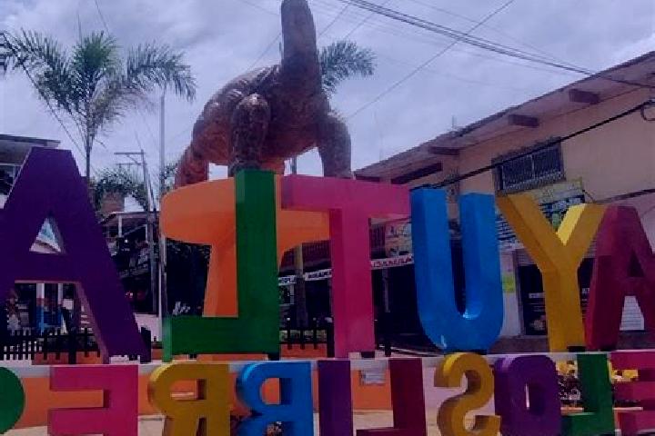 8 escort profiles in San Nicolas Plan de Ayutla, Mexico. Browse companions, services, rates and book online. Incall and outcall available.
