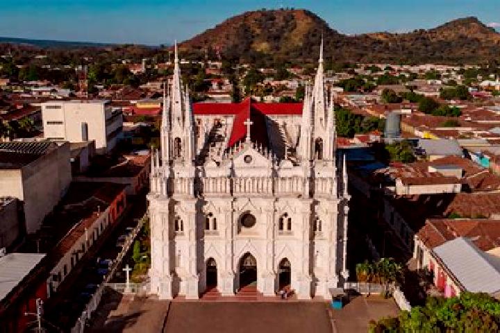 8 escort profiles in Santa Ana de Nahola, Mexico. Browse companions, services, rates and book online. Incall and outcall available.