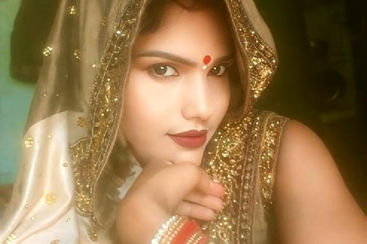 8 escort profiles in Sikandarabad, India. Browse companions, services, rates and book online. Incall and outcall available.