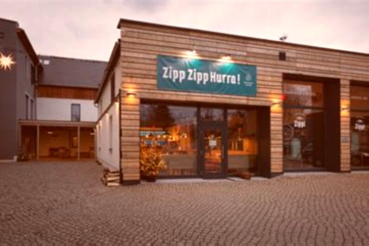 8 escort profiles in Sohland am Rotstein, Germany. Browse companions, services, rates and book online. Incall and outcall available.