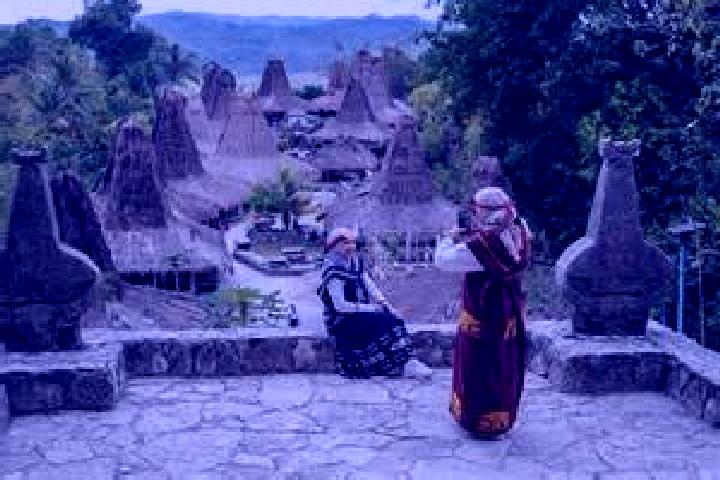 8 escort profiles in Tebara, Indonesia. Browse companions, services, rates and book online. Incall and outcall available.