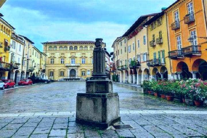 8 escort profiles in Vigliano d Asti, Italy. Browse companions, services, rates and book online. Incall and outcall available.