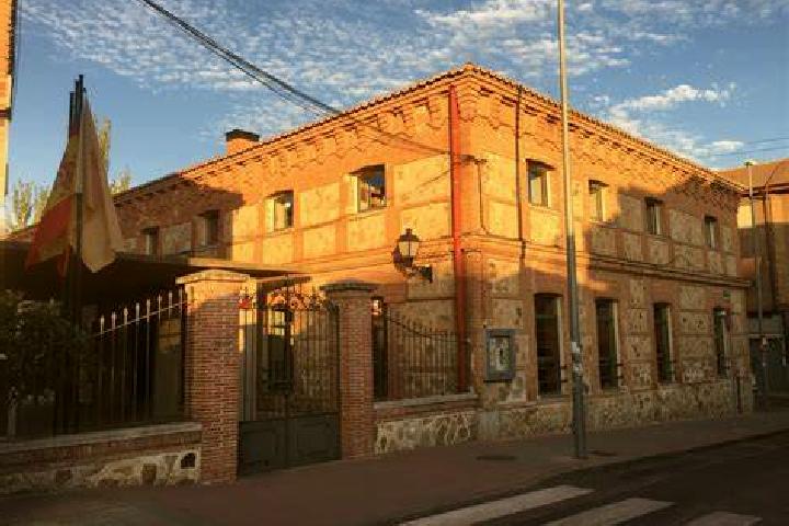 8 escort profiles in Villanueva del Pardillo, Spain. Browse companions, services, rates and book online. Incall and outcall available.