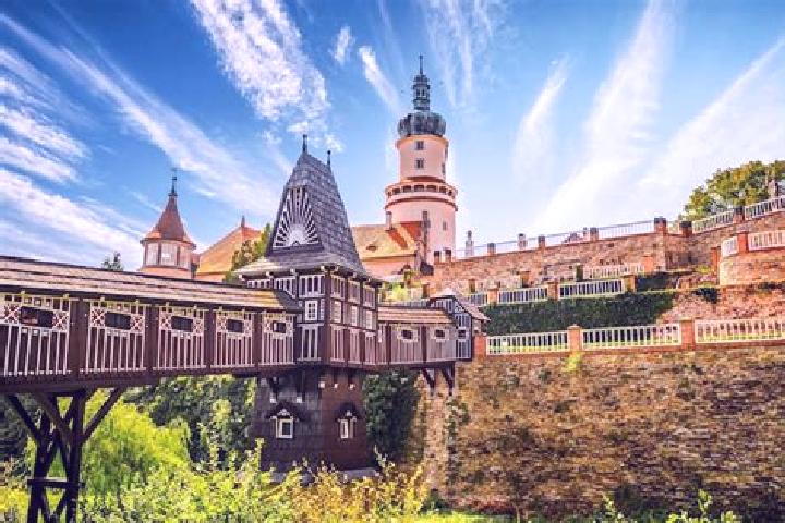 8 escort profiles in Zgar nad Metuji, Czech Republic. Browse companions, services, rates and book online. Incall and outcall available.