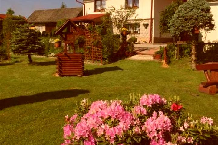 8 escort profiles in Zubrzyca Dolna, Poland. Browse companions, services, rates and book online. Incall and outcall available.