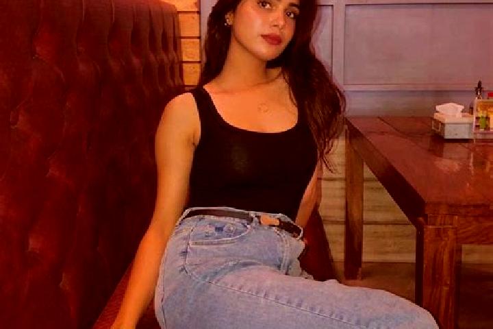 9 escort profiles in Bijrauni, India. Browse companions, services, rates and book online. Incall and outcall available.