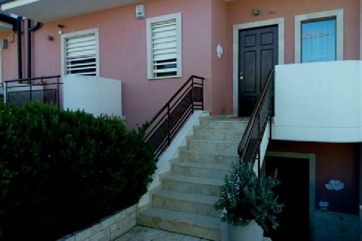 9 escort profiles in Bitritto, Italy. Browse companions, services, rates and book online. Incall and outcall available.