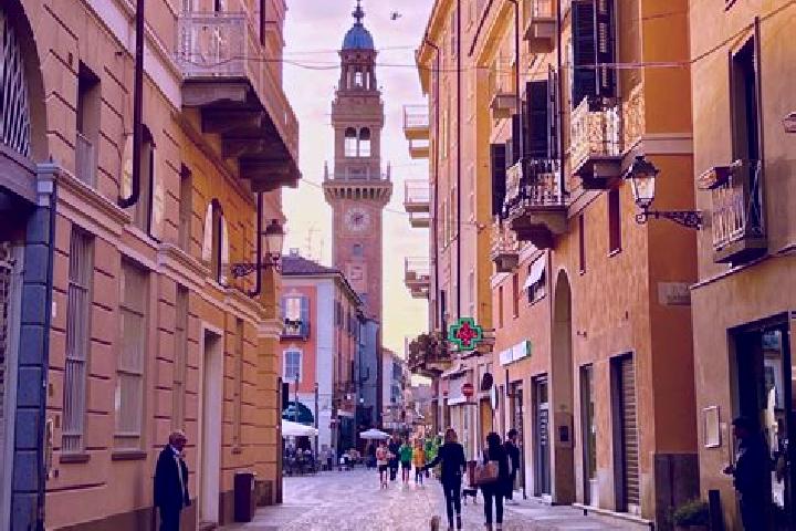9 escort profiles in Casale Monferrato, Italy. Browse companions, services, rates and book online. Incall and outcall available.