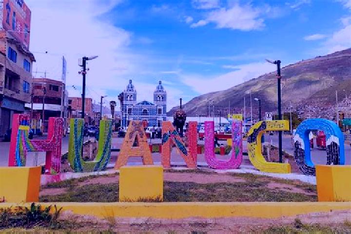 9 escort profiles in Huanoquite, Peru. Browse companions, services, rates and book online. Incall and outcall available.