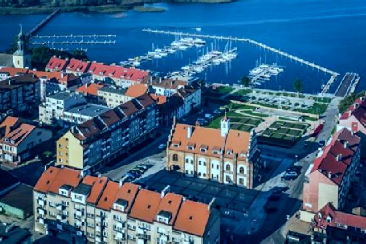 9 escort profiles in Kalisz Pomorski, Poland. Browse companions, services, rates and book online. Incall and outcall available.