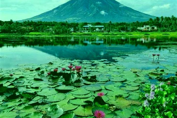 9 escort profiles in Lake Sebu, Philippines. Browse companions, services, rates and book online. Incall and outcall available.