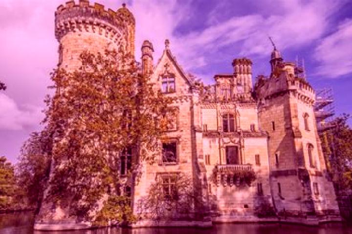 9 escort profiles in Les Trois-Moutiers, France. Browse companions, services, rates and book online. Incall and outcall available.