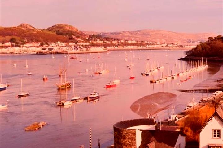 9 escort profiles in Llansantffraid Glan Conwy, United Kingdom. Browse companions, services, rates and book online. Incall and outcall available.