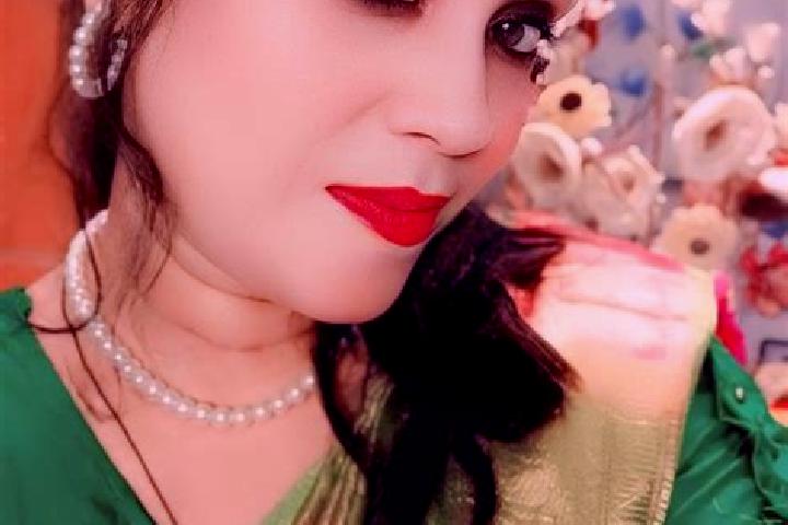 9 escort profiles in Mahishadal, India. Browse companions, services, rates and book online. Incall and outcall available.