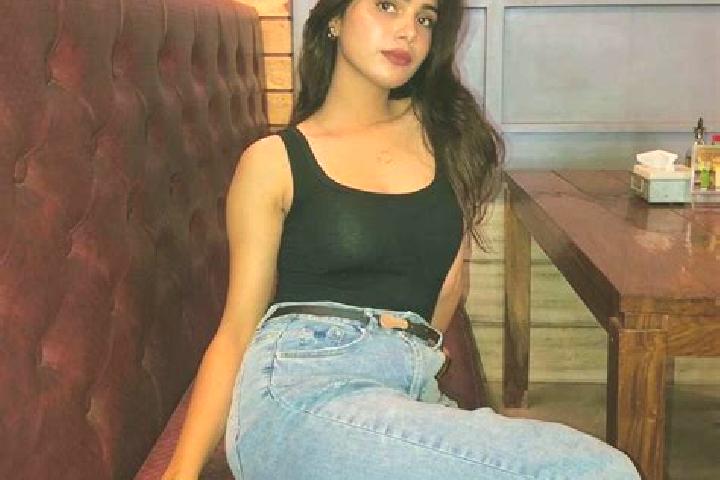 9 escort profiles in Puliyankannu, India. Browse companions, services, rates and book online. Incall and outcall available.