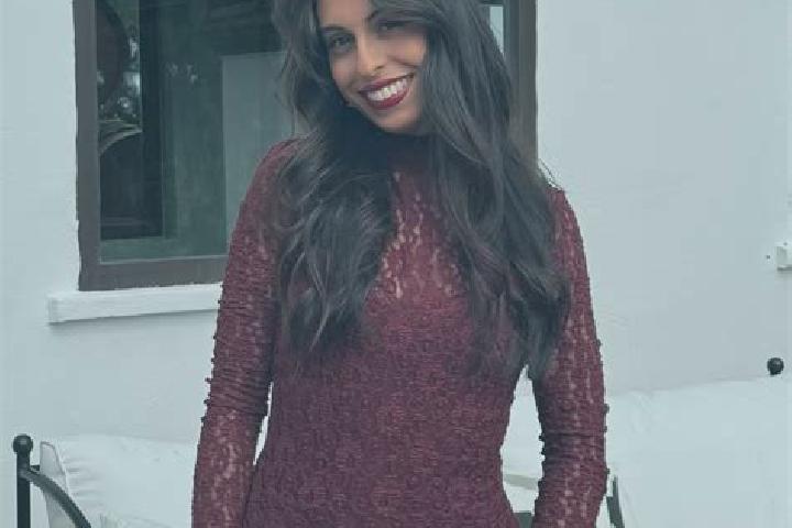 9 escort profiles in Sant Joan les Fonts, Spain. Browse companions, services, rates and book online. Incall and outcall available.