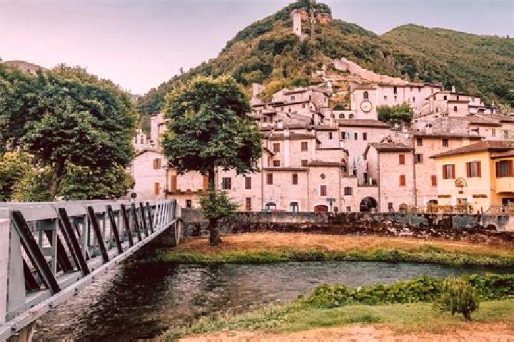 9 escort profiles in Scheggino, Italy. Browse companions, services, rates and book online. Incall and outcall available.