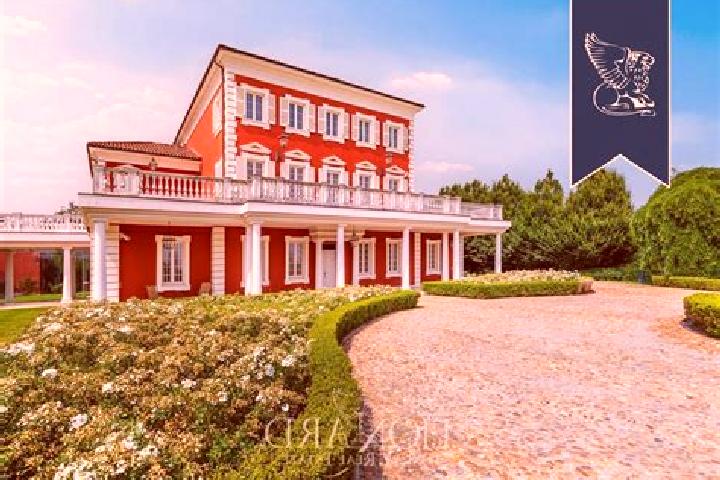 9 escort profiles in Valle San Bartolomeo, Italy. Browse companions, services, rates and book online. Incall and outcall available.