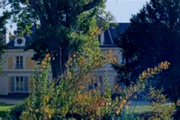 9 escort profiles in Verrieres-le-Buisson, France. Browse companions, services, rates and book online. Incall and outcall available.