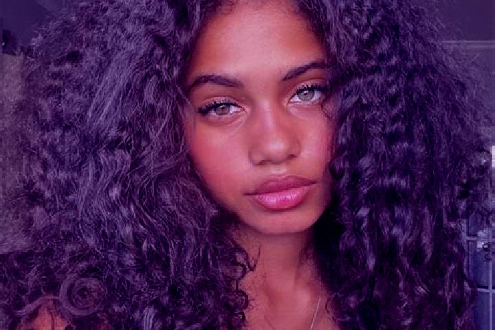Abigail, 20, a auburn blue-eyed ebony companion based in Franklin Square. Offering Tantra, Domination, Erotic Massage. Available for incall and outcall, over...