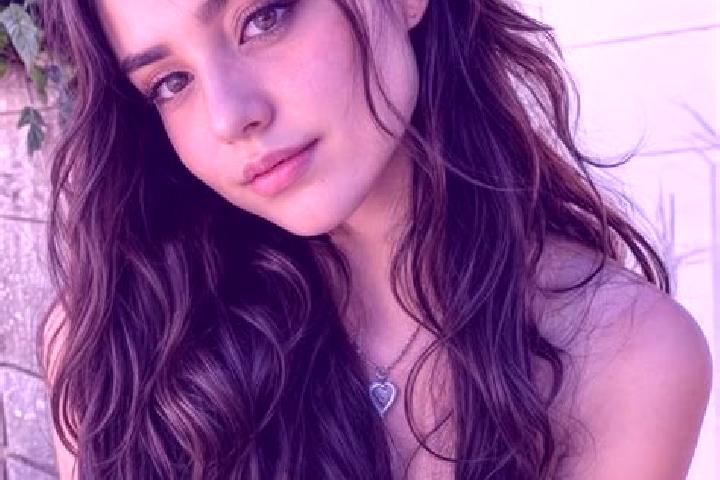 Abigail, 20, a auburn hazel-eyed caribbean companion based in Leval-Trahegnies. Offering Couples, Tantra, Duos, Fetish, Domination. Available for incall and ...